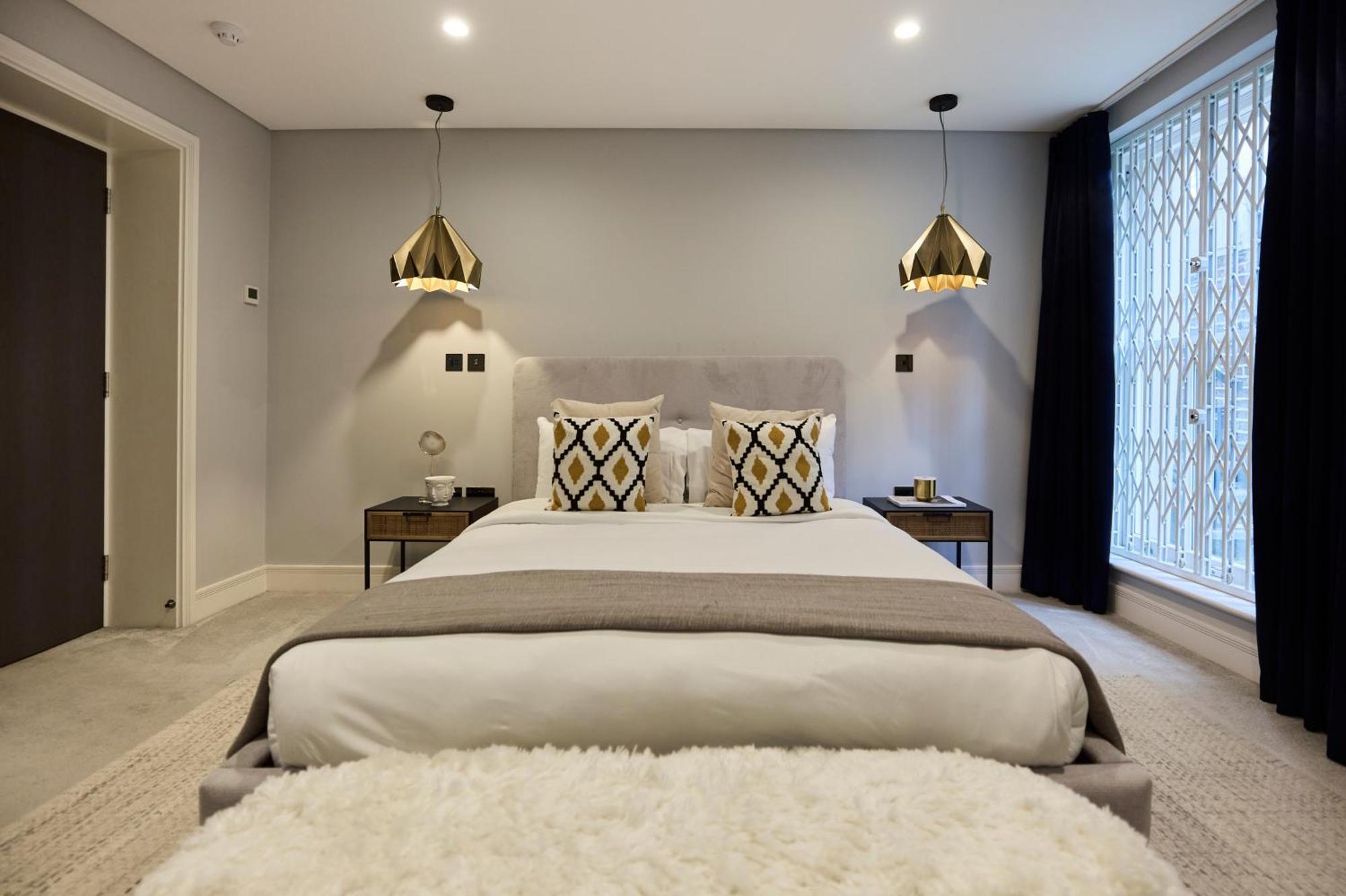 The Westbourne Park Place - Elegant 3bdr Flat * Londra